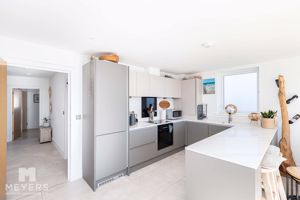 Photo 28- click for photo gallery